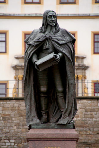 Ernst I. Denkmal